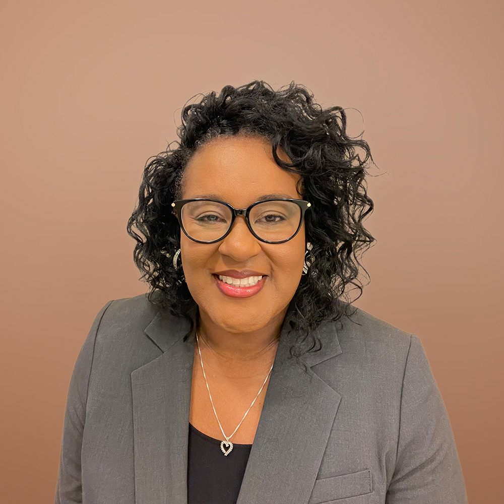 headshot of Victoria Jackson